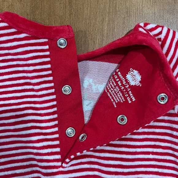 Taggies Red and White Striped Christmas Footie, Size 3-6 months - Picture 4 of 8